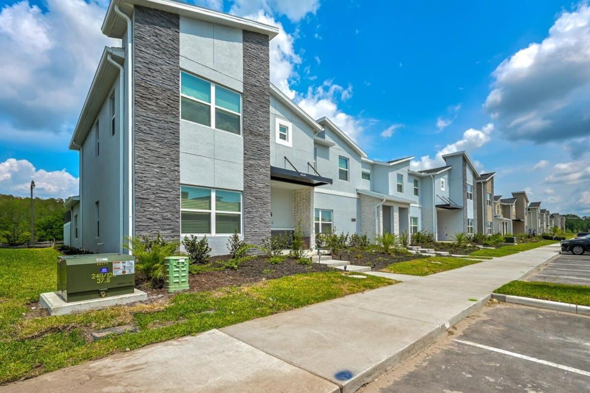 Brand New Corner Lot Pond View Vacation Home Kissimmee Exterior photo